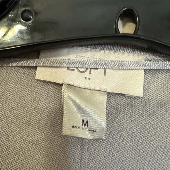 ❤️‍🔥2/$20❤️‍🔥NWT Mid-Sleeve Cuffed Light-weight Cardigan - Picture 3 of 4